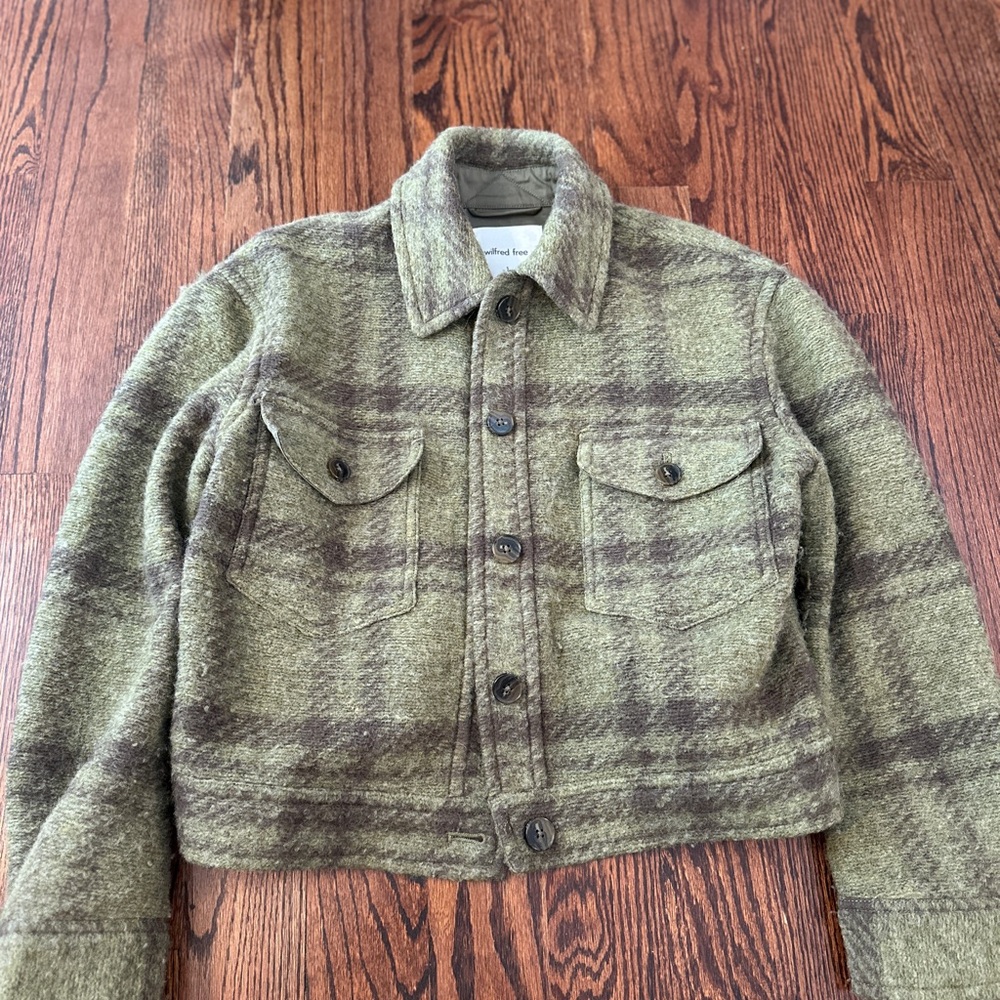 Wilfred Free Olive and Brown Wool Jacket
Autumn Shirt Jacket - size S